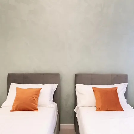 Easylife - - Aurispa 2 - Navigli Milánó