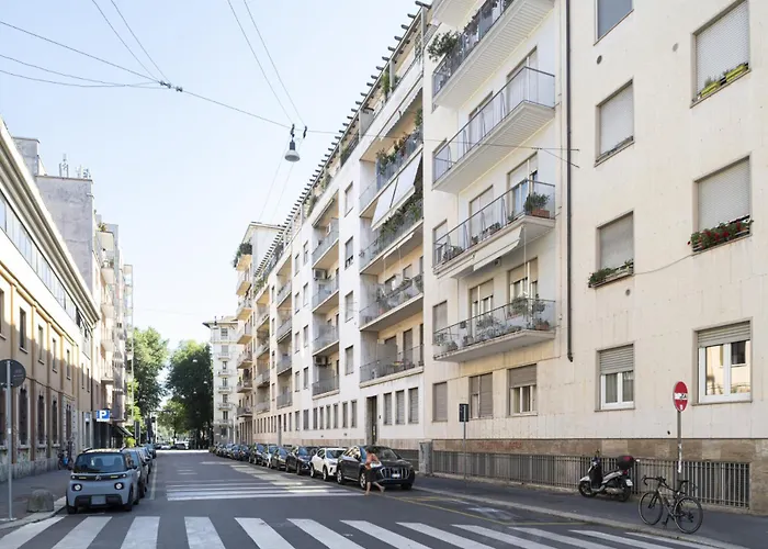 Easylife - - Aurispa 2 - Navigli * Milán